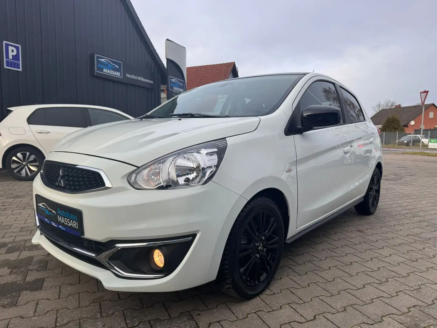 Mitsubishi Space Star Diamant Edition+ Automatik, Navi, Allwetter, Bluet Weiß - 1