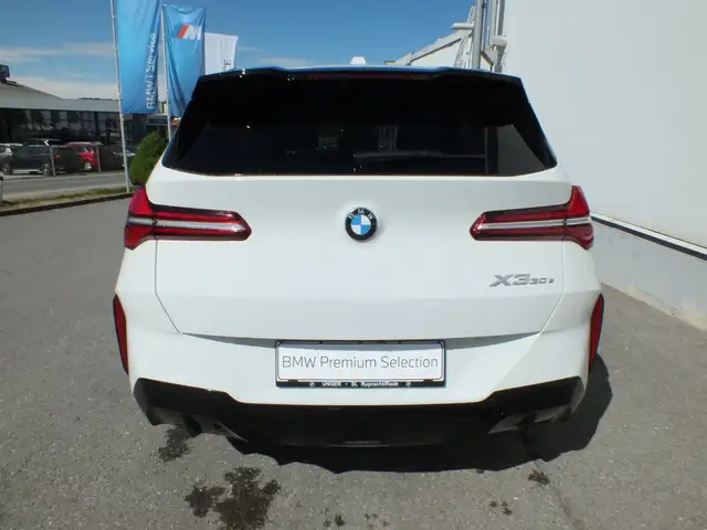 BMW X3 30e xDrive Ansicht 6