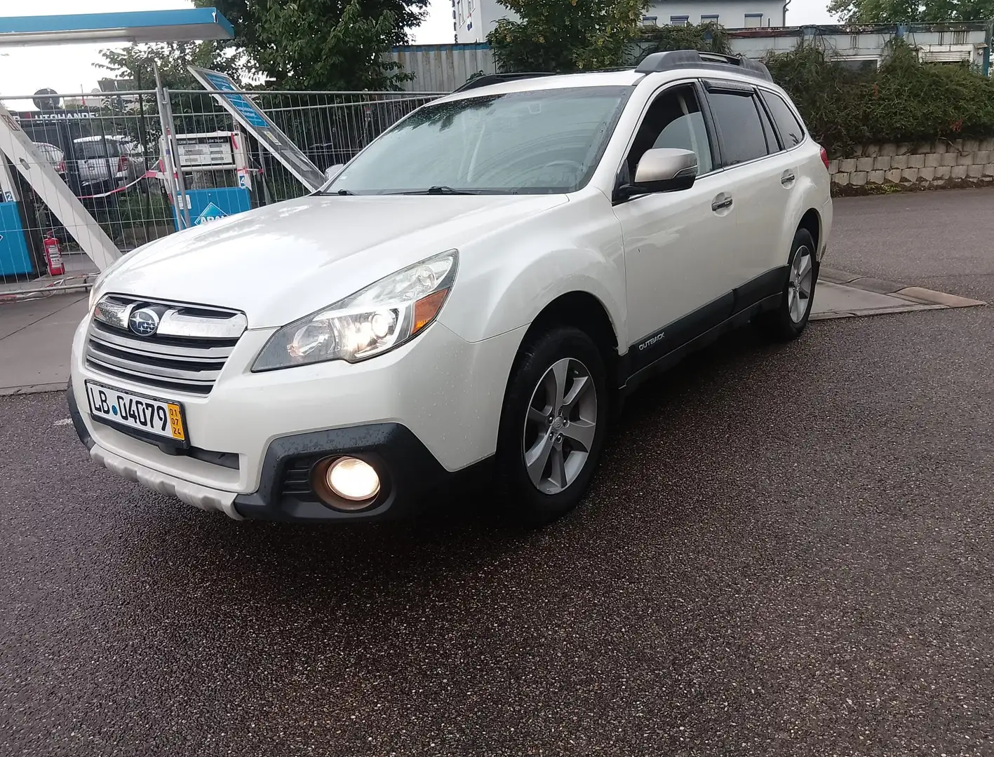 Subaru OUTBACK 2.5i Lineartronic Active Blanc - 1