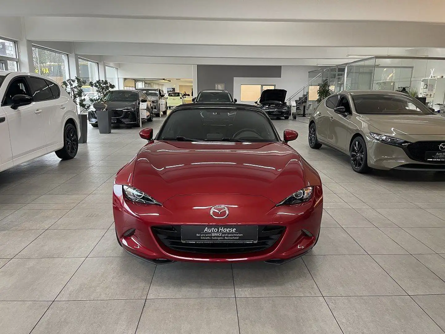 Mazda MX-5 1.5 131PS Center-Line Led,Nav,Touchscreen Rot - 2