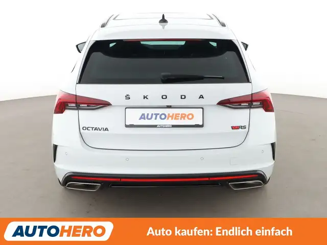 Skoda Octavia view 5