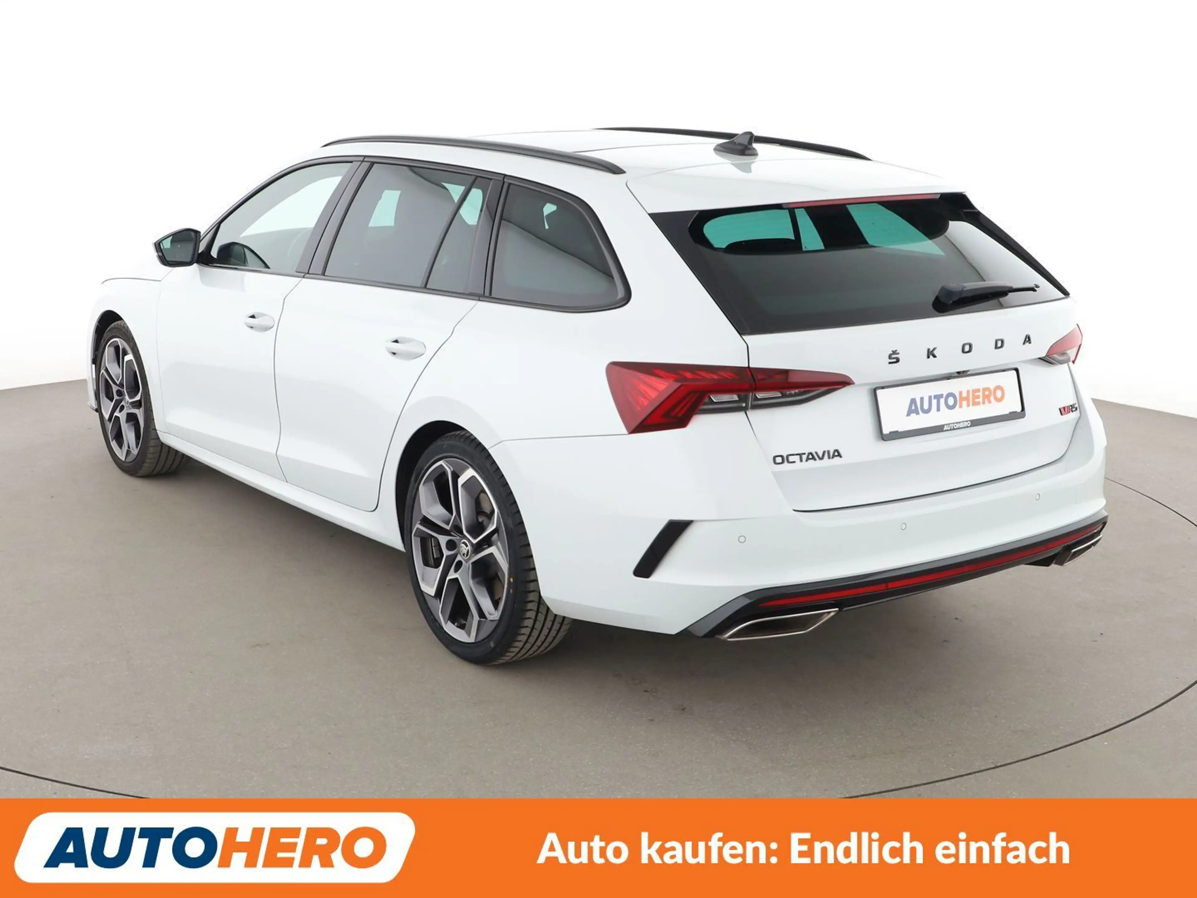 Skoda Octavia 2.0 TSI RS Aut.*NAVI*LED*CAM*TEMPO*SHZ*LHZ*ALU* — photo 4
