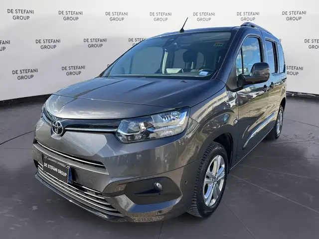 Toyota Proace City Proace City Verso 1.5D 100cv S&S mt6 L1 D Executi