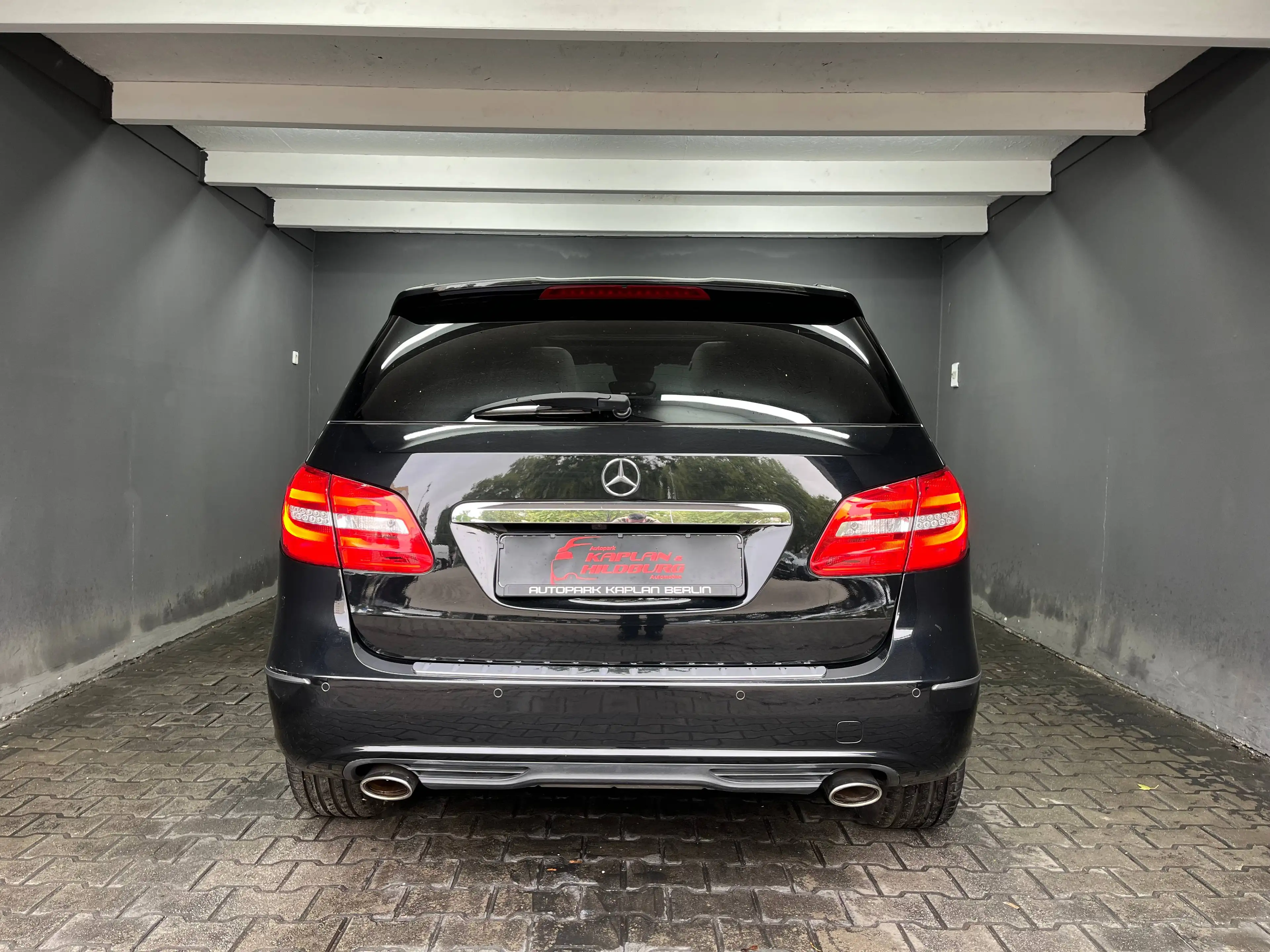 Mercedes-Benz B 200 , AUTOMATIK, NAVI, R-KAMERA, PANO, LED — photo 5