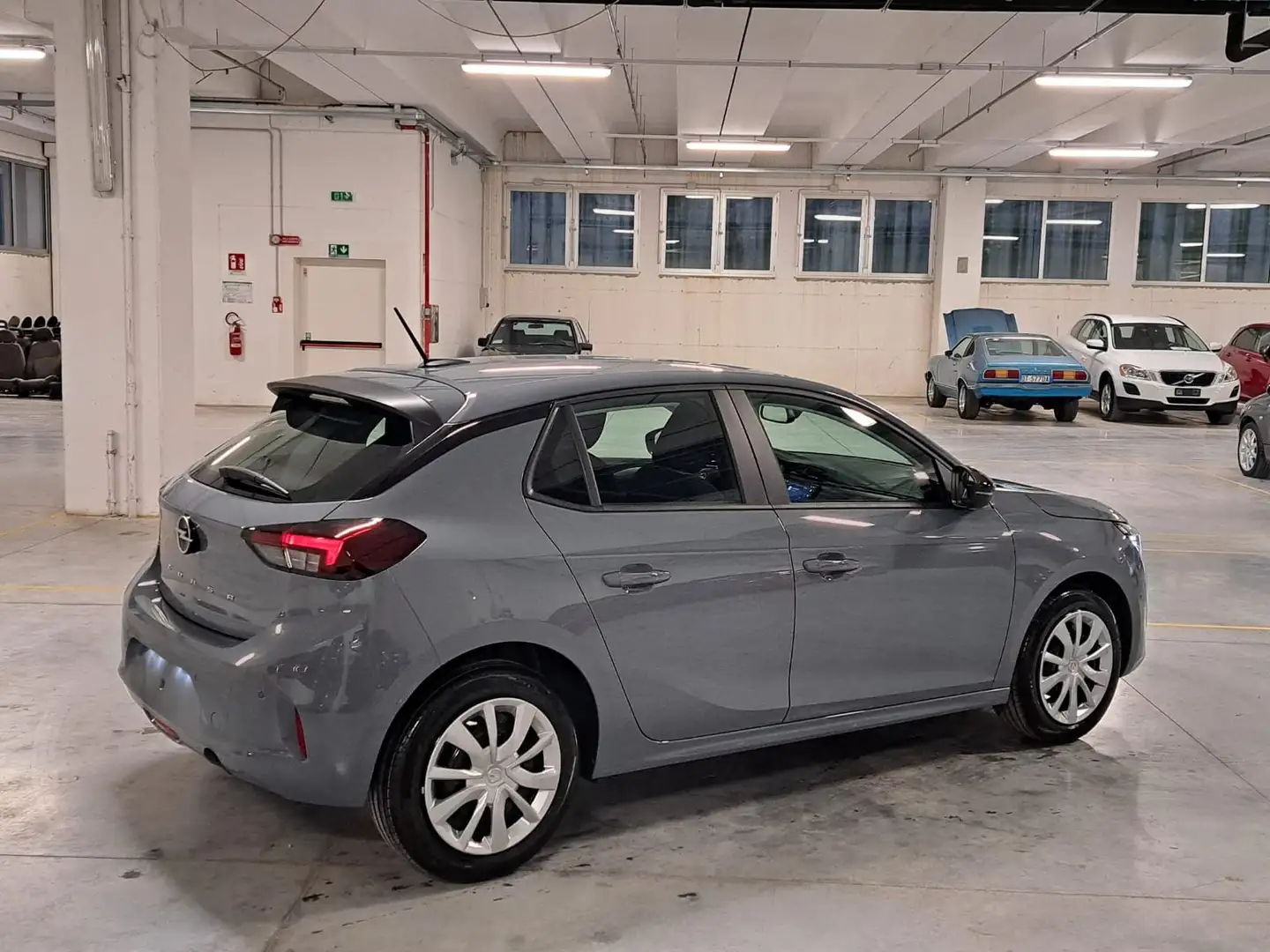 Opel Corsa 1200 75CV 5 Porte MY'24 ***Km. Zero*** Grigio - 2