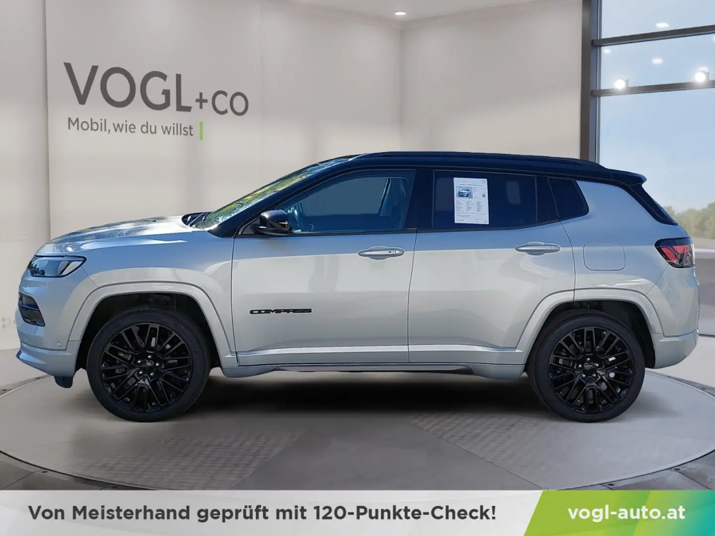 Jeep Compass Compass 1.3 PHEV S 240 PS AT 4xe Silber - 2