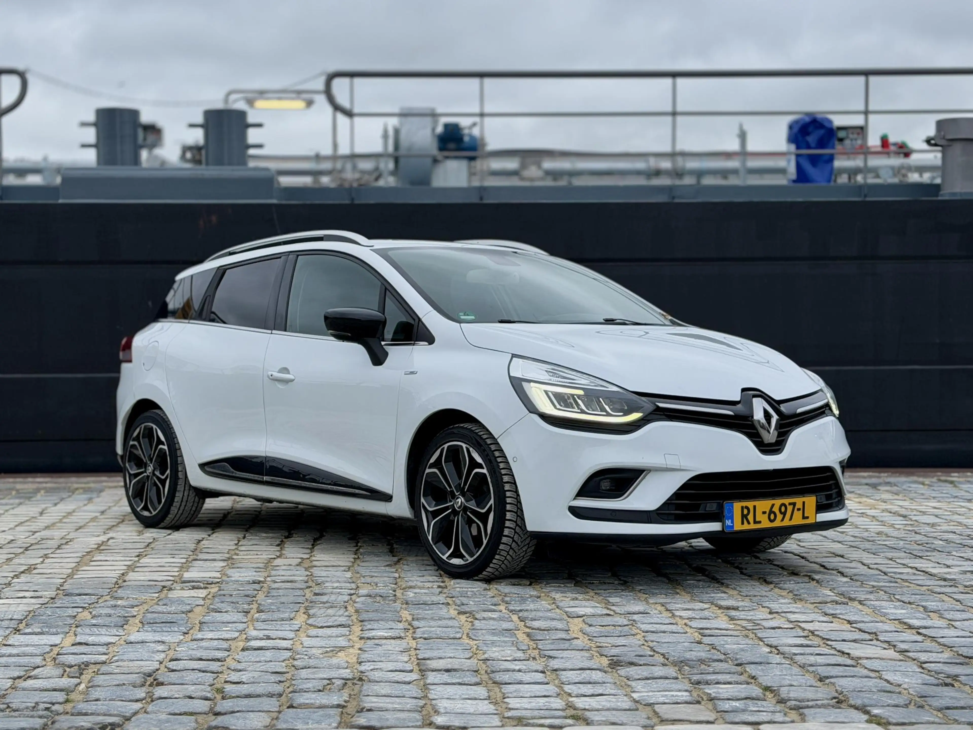 Renault Clio Estate 0.9 TCe Bose|HalfLeer|Camera|Stoelverwarmin — photo 3