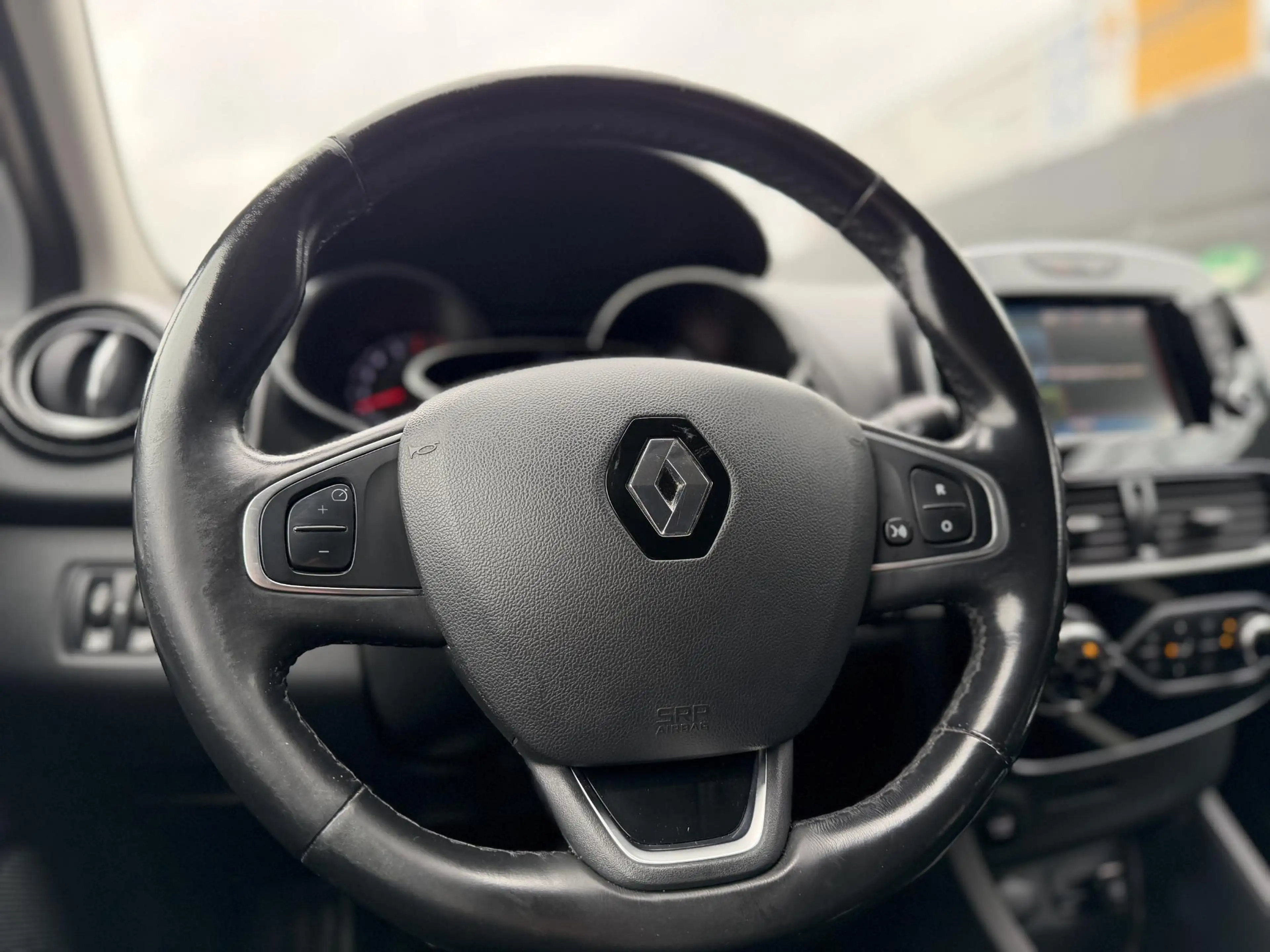 Renault Clio Estate 0.9 TCe Bose|HalfLeer|Camera|Stoelverwarmin — photo 15