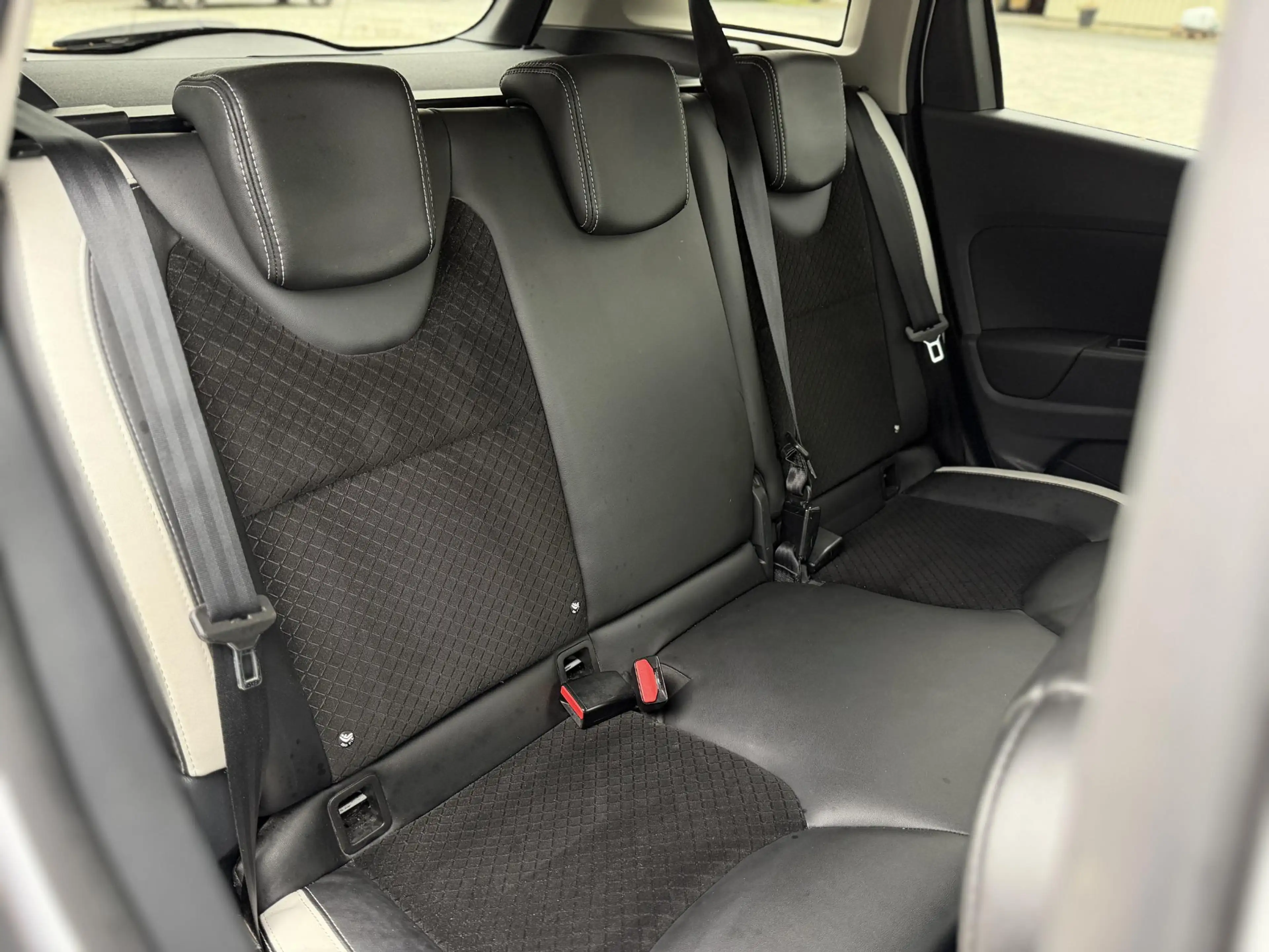 Renault Clio Estate 0.9 TCe Bose|HalfLeer|Camera|Stoelverwarmin — photo 13