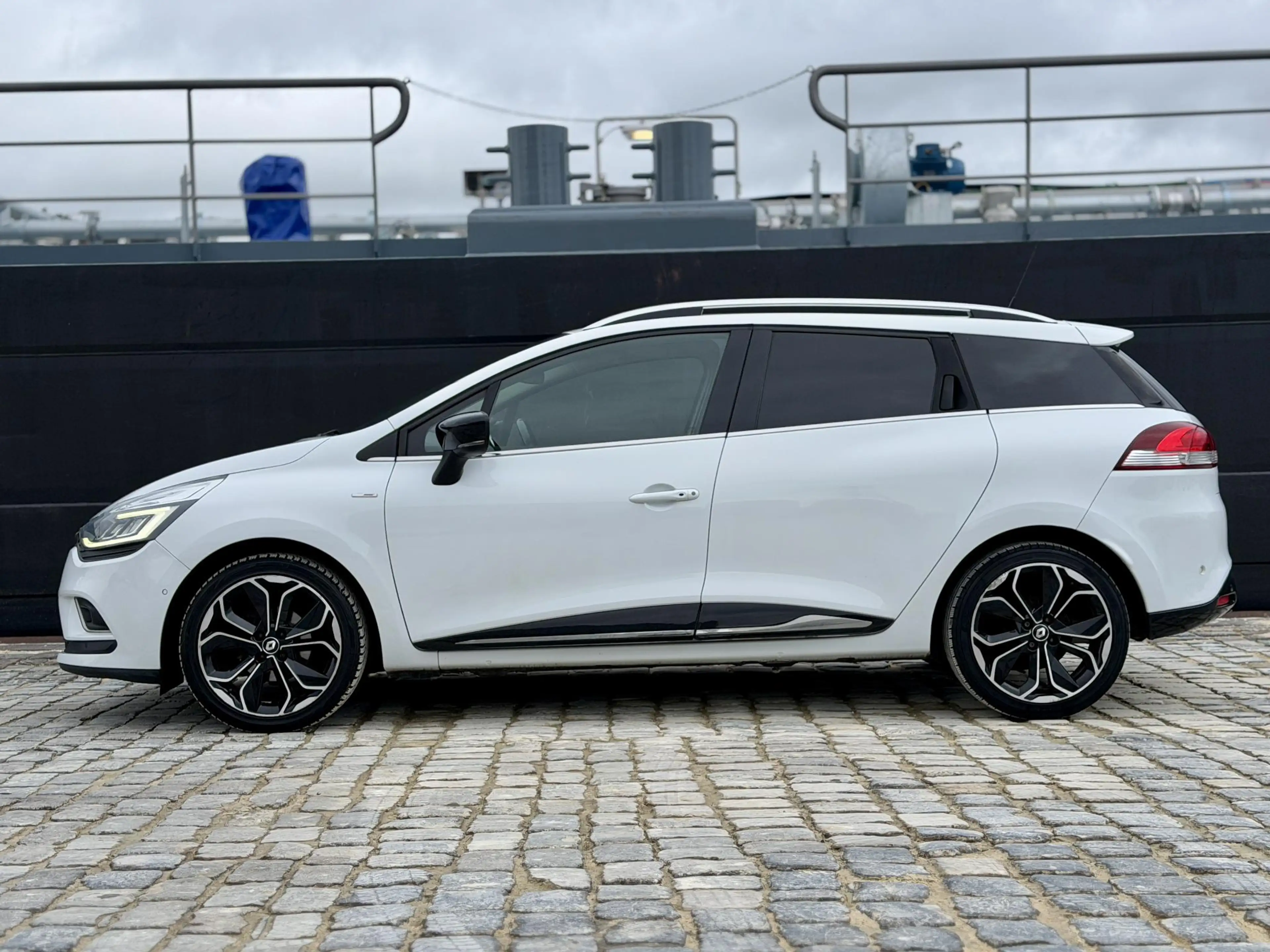 Renault Clio Estate 0.9 TCe Bose|HalfLeer|Camera|Stoelverwarmin — photo 9