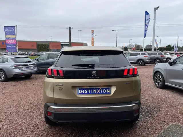 Peugeot 3008 view 12