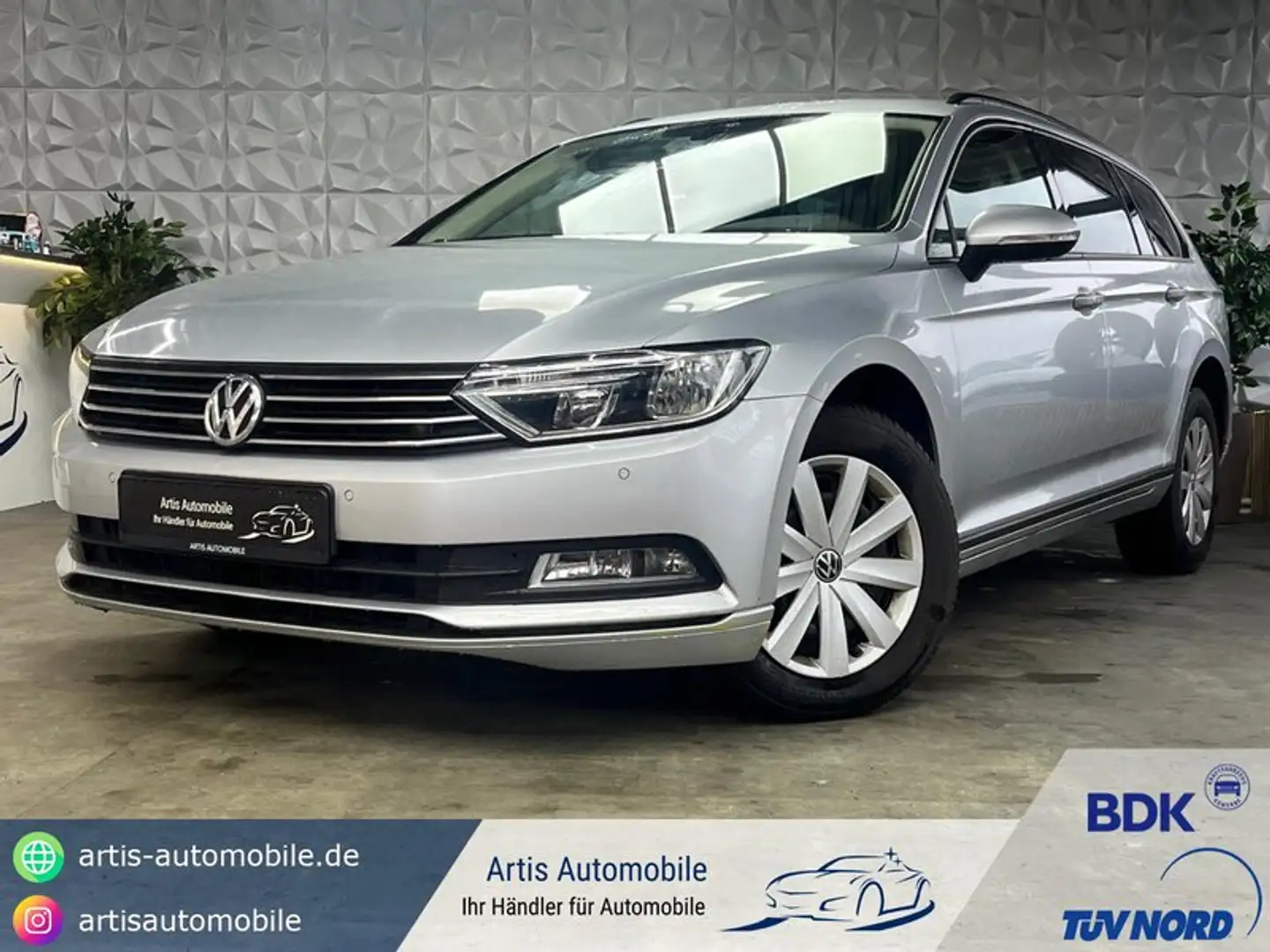 Volkswagen Passat DSG*KLIMA*SITZHEIZUNG*1.HAND* Silber - 1