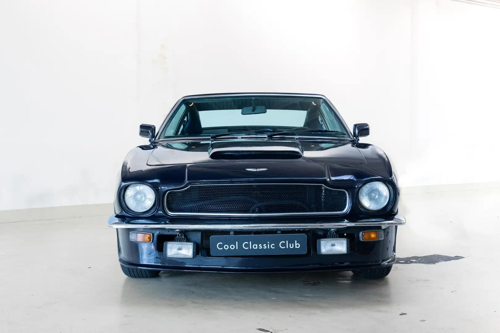 Aston Martin DBS V8 Series 2 - ZF 5-Speed - LHD - EU Car - Blauw - 2