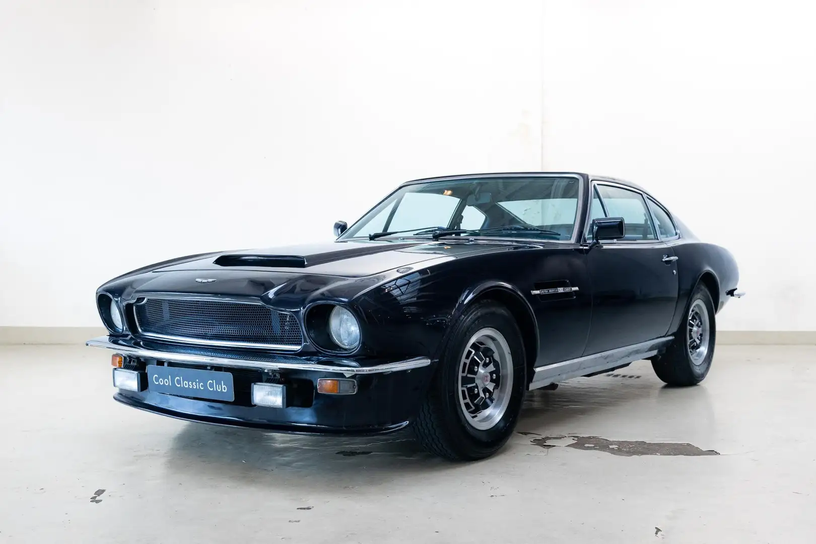 Aston Martin DBS V8 Series 2 - ZF 5-Speed - LHD - EU Car - Blauw - 1