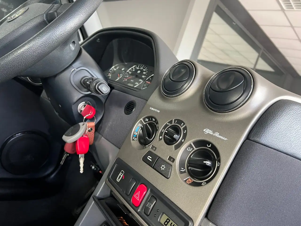 Alfa Romeo 145 1.9 JTD cat, foto 7