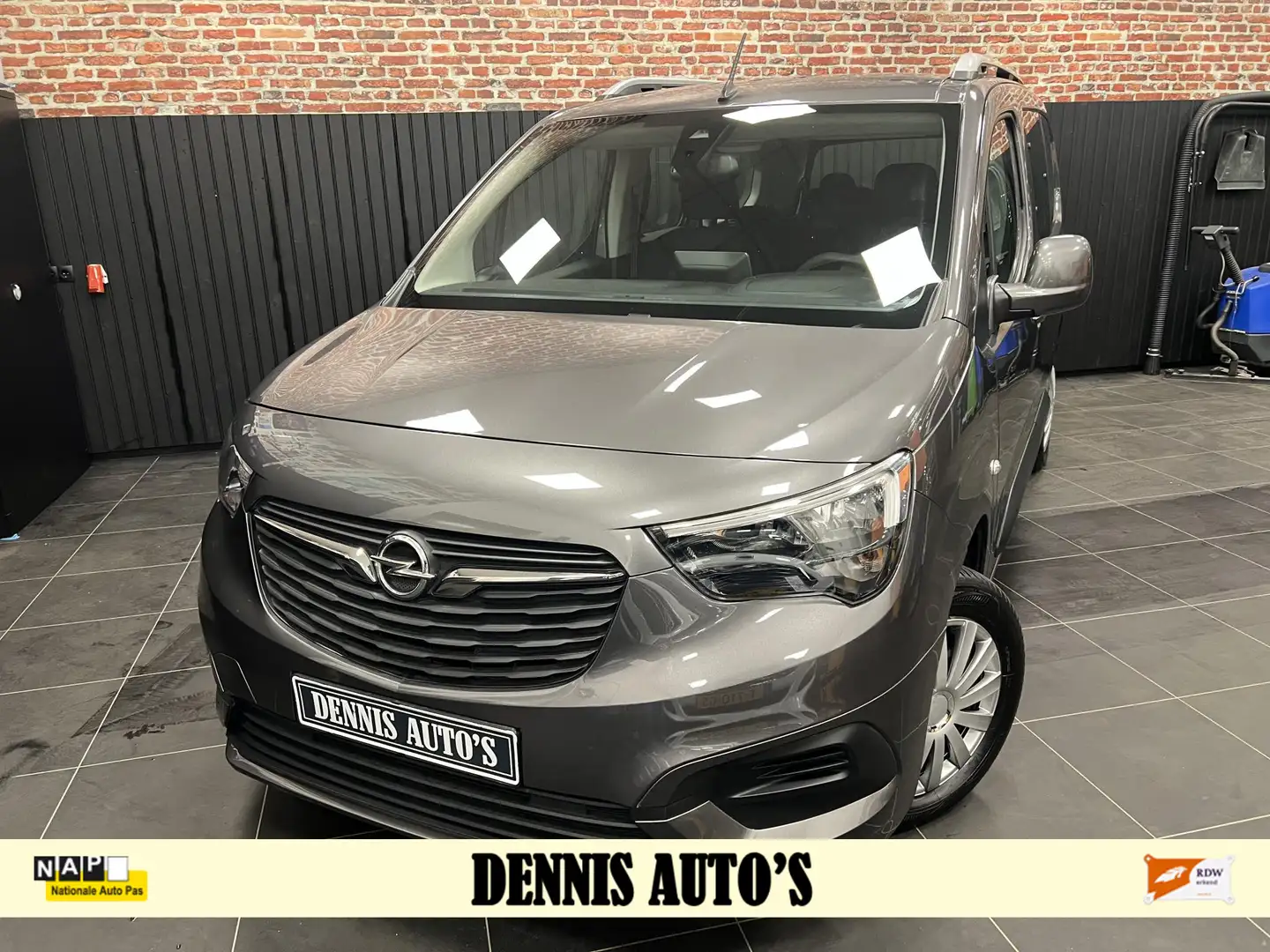 Opel Combo Life 1.2 Turbo L2H1 Edition 7 Persoons Grau - 1