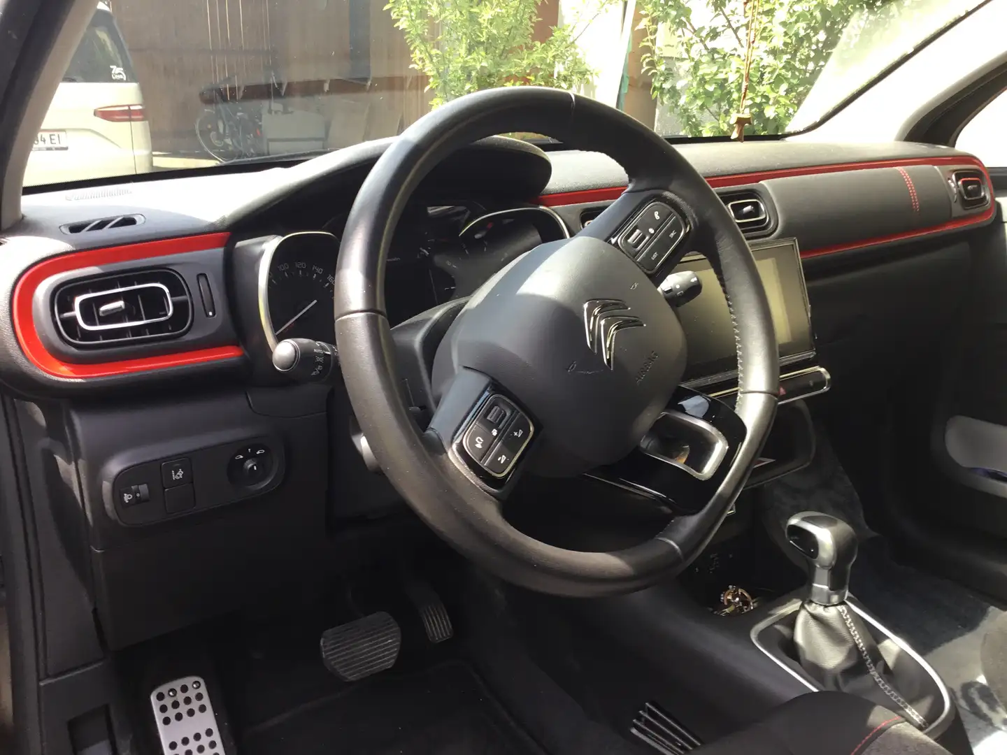 Citroen C3 C3 PureTech 110 S Schwarz - 1