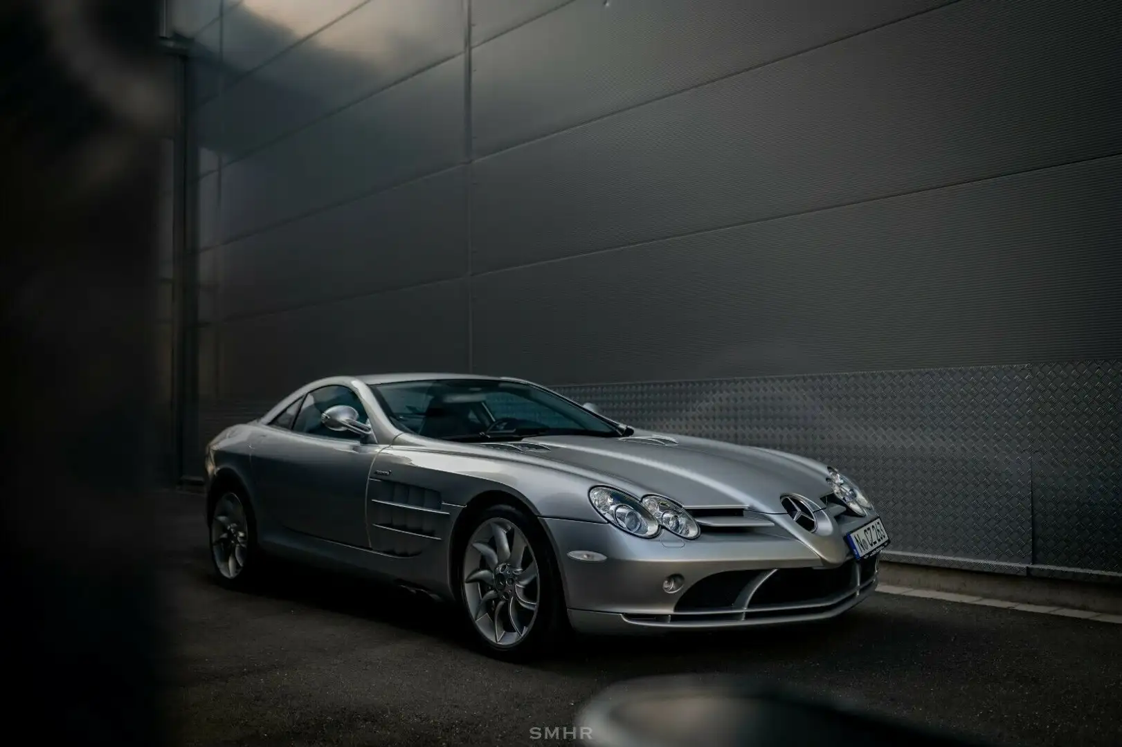 Mercedes-Benz SLR McLaren Coupé/DT.AUSLIEF/WENIG KM/KERAMIK Silber - 2