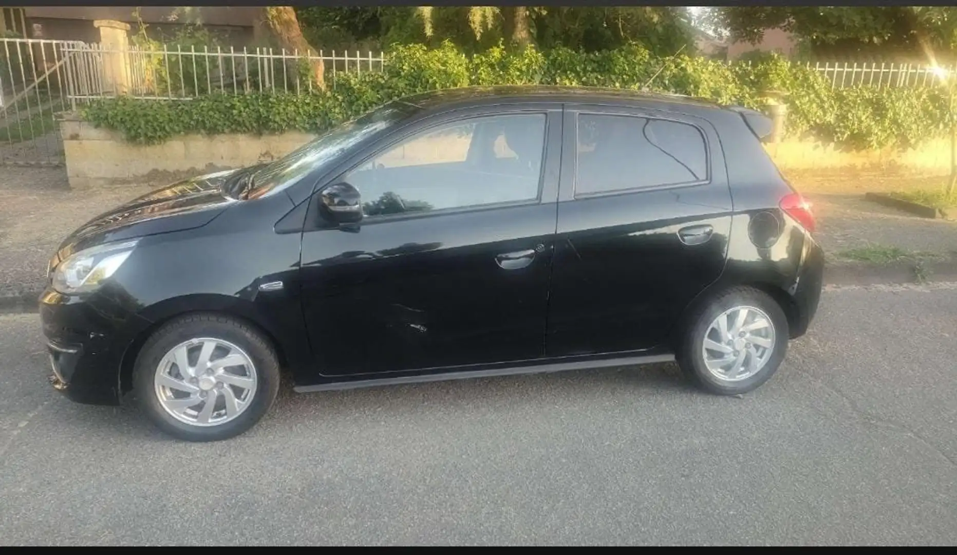 Mitsubishi Space Star Space Star II 2016 1.0 Invite Nero - 1