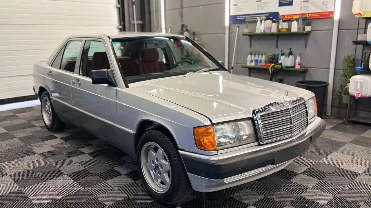 Mercedes-Benz 190 Benzine AUTOMATIQUE bj. 1988 178000km Oldtimer, foto 11