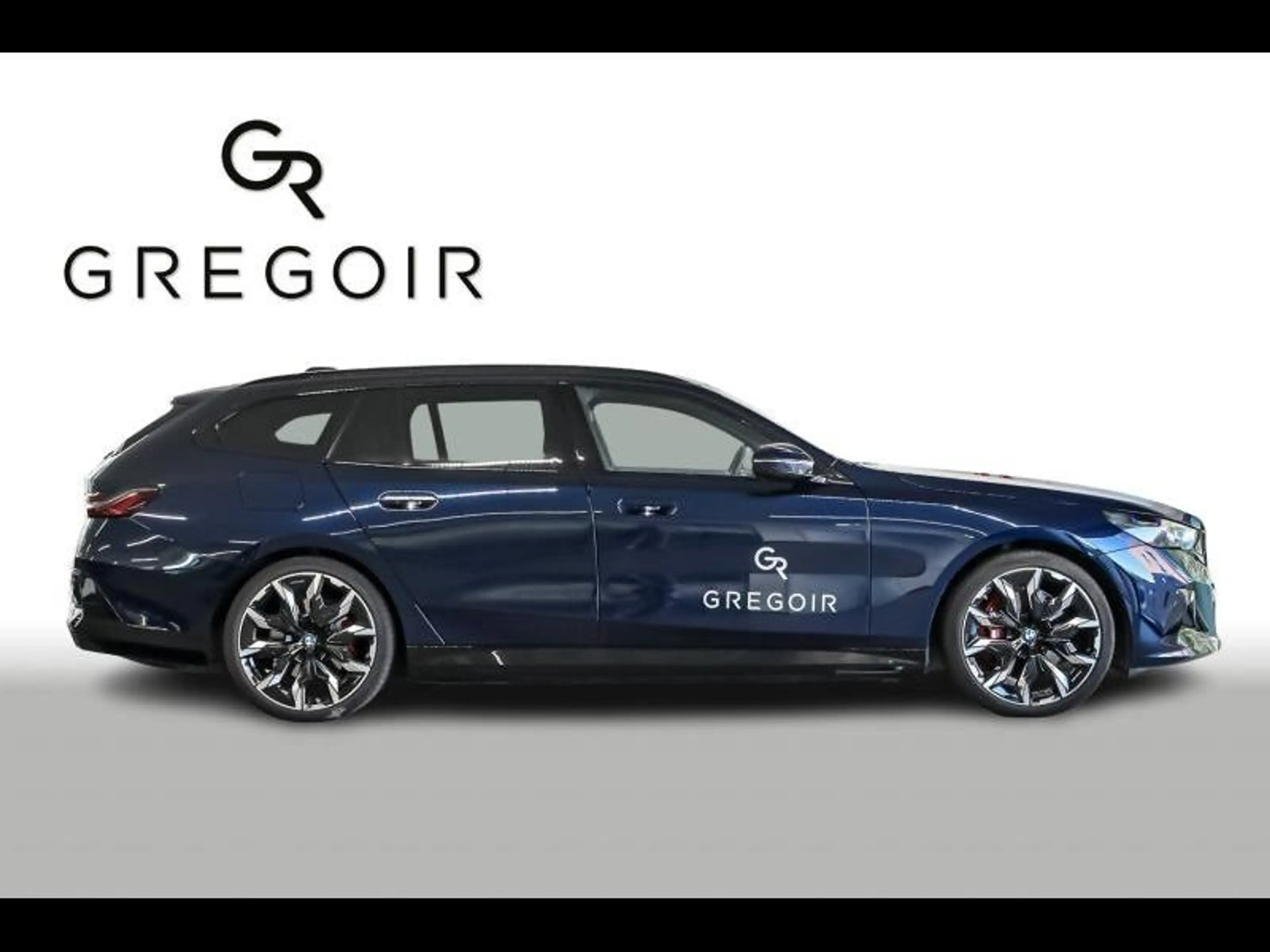 BMW i5 eDrive40 Touring - M Pack — photo 3
