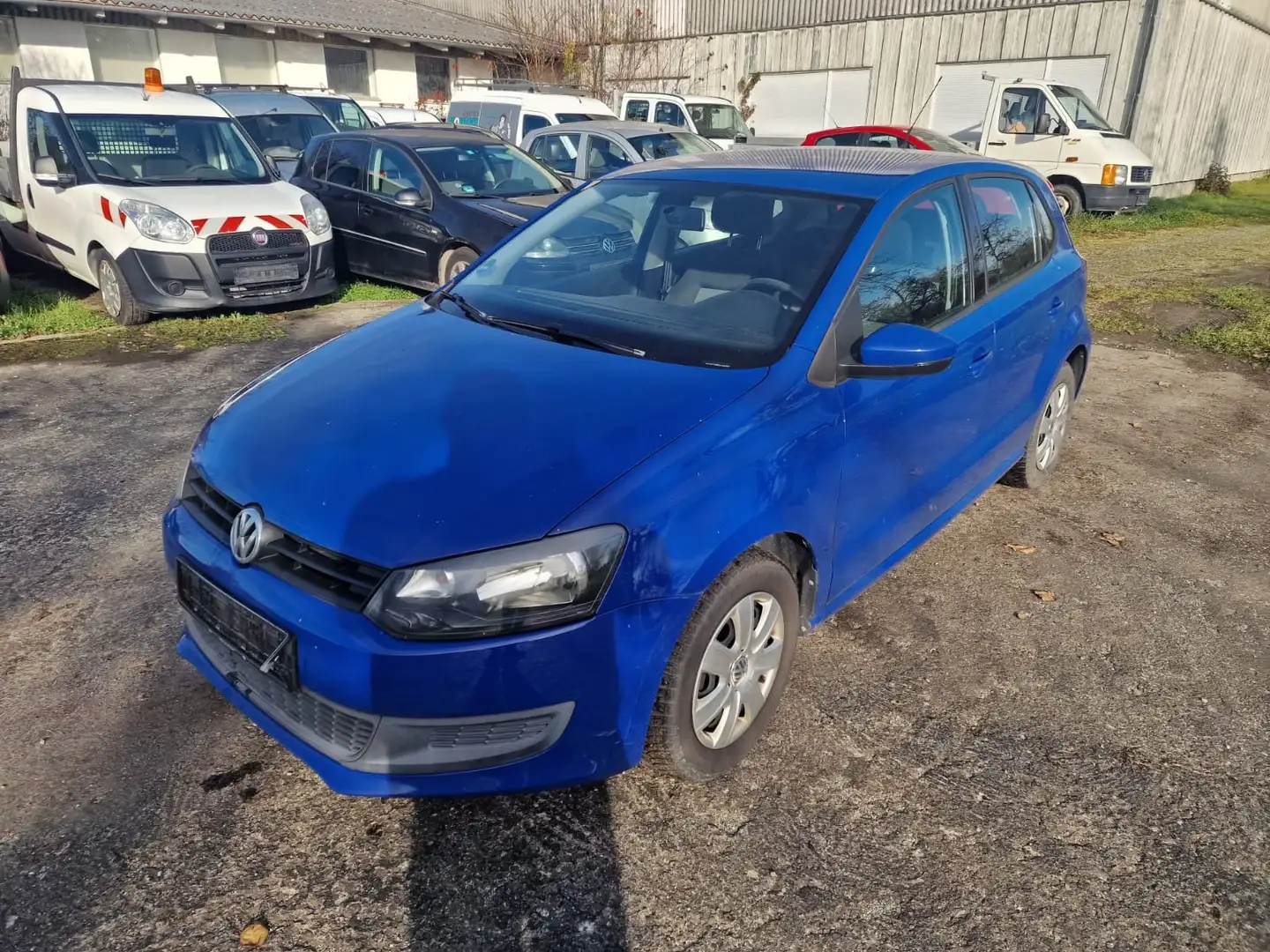 Volkswagen Polo Trendline Blau - 1