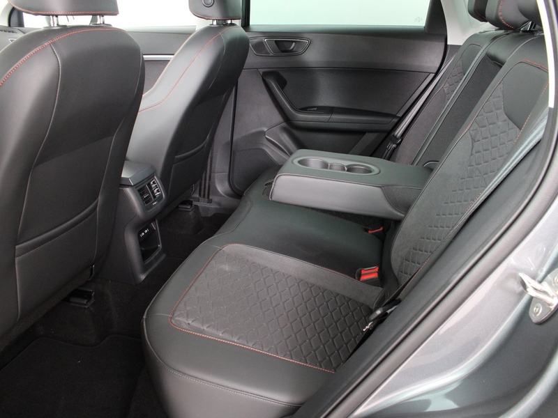 SEAT Ateca FR 2.0 TDI DSG — photo 5