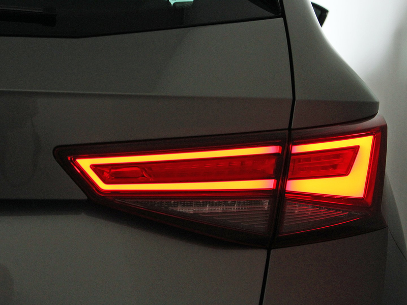 SEAT Ateca FR 2.0 TDI DSG — photo 12
