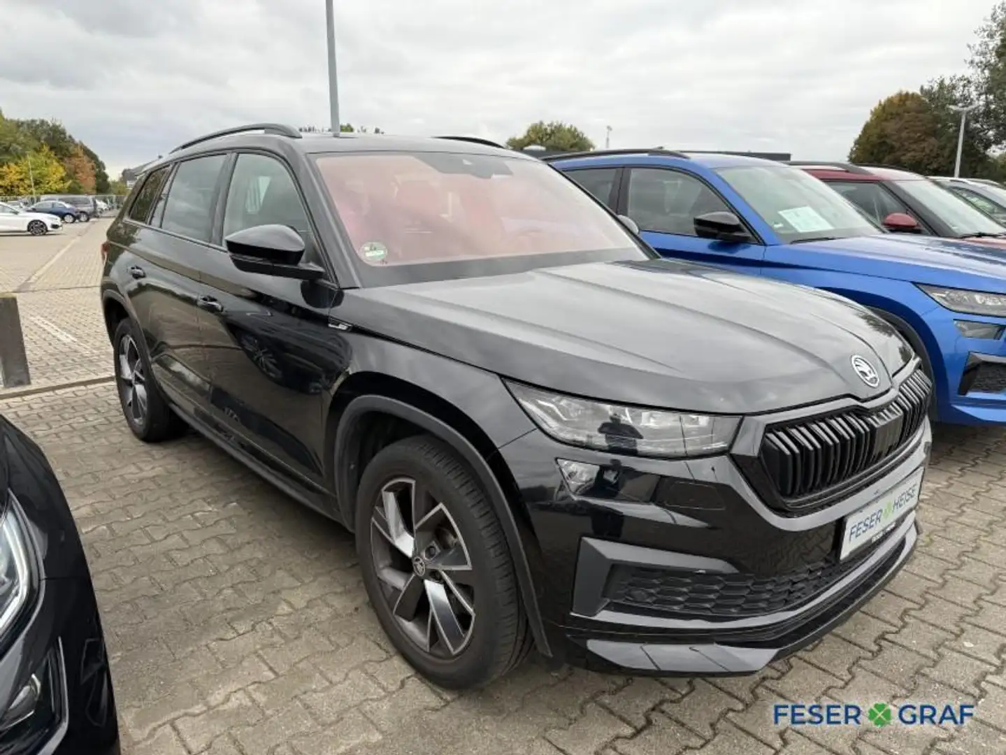 Skoda Kodiaq 2.0 TDI DSG Sportline 4x4 MatrixLED*7Sitze*AHK*Pan Schwarz - 2