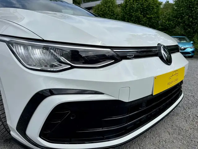 Volkswagen Golf view 3