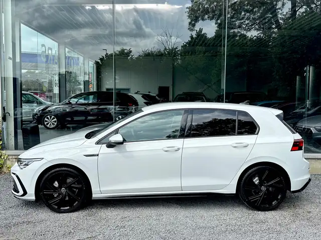 Volkswagen Golf view 2