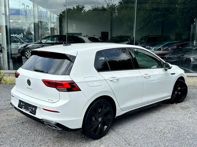 Volkswagen Golf view 5