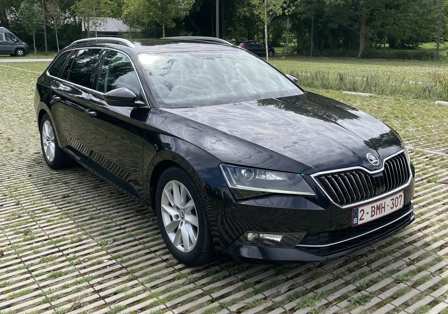 Skoda Superb Combi 1.6 TDI Style Goede staat Noir - 2