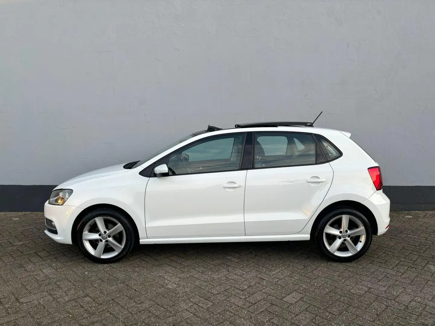 Volkswagen Polo 1.2 TSI Highline - Panorama Dak Weiß - 2