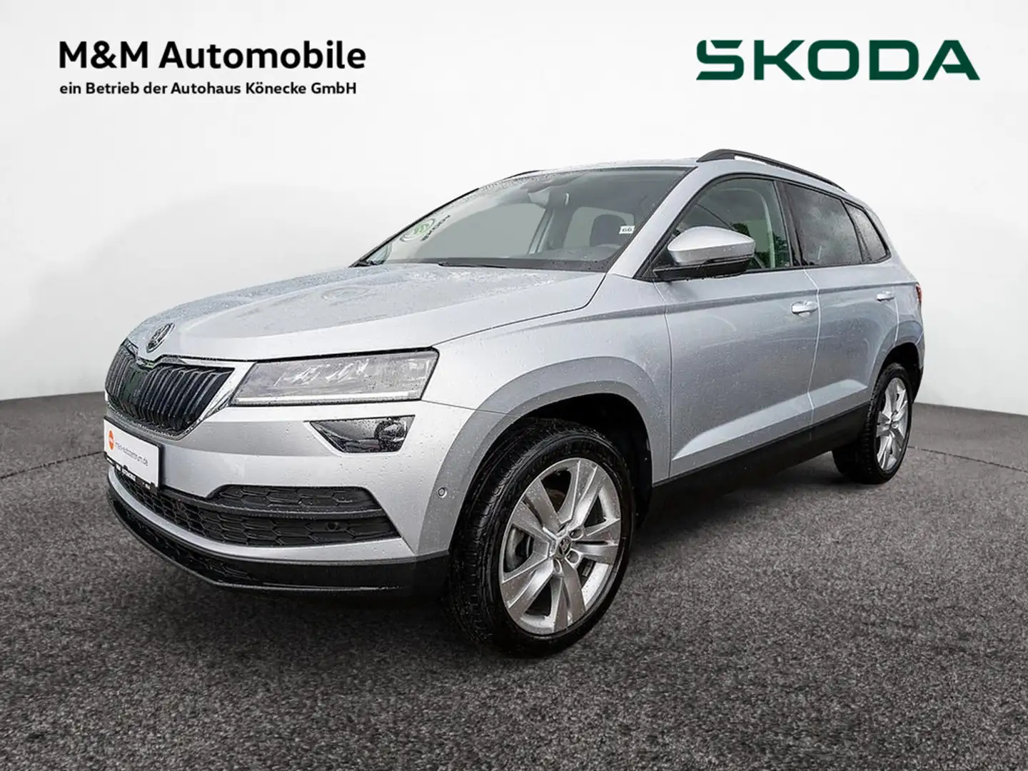 Skoda Karoq 1.5 TSI Style NAVI LED KAMERA ALU Silber - 1