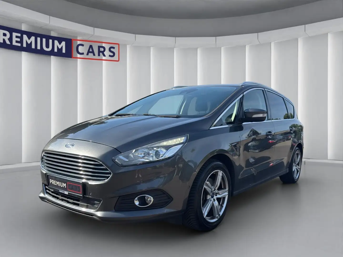 Ford S-Max S-MAX Titanium *Garantie*Finanzierung* Grau - 1