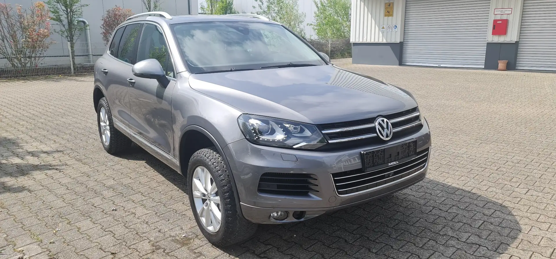Volkswagen Touareg V6 TDI BMT Grau - 2