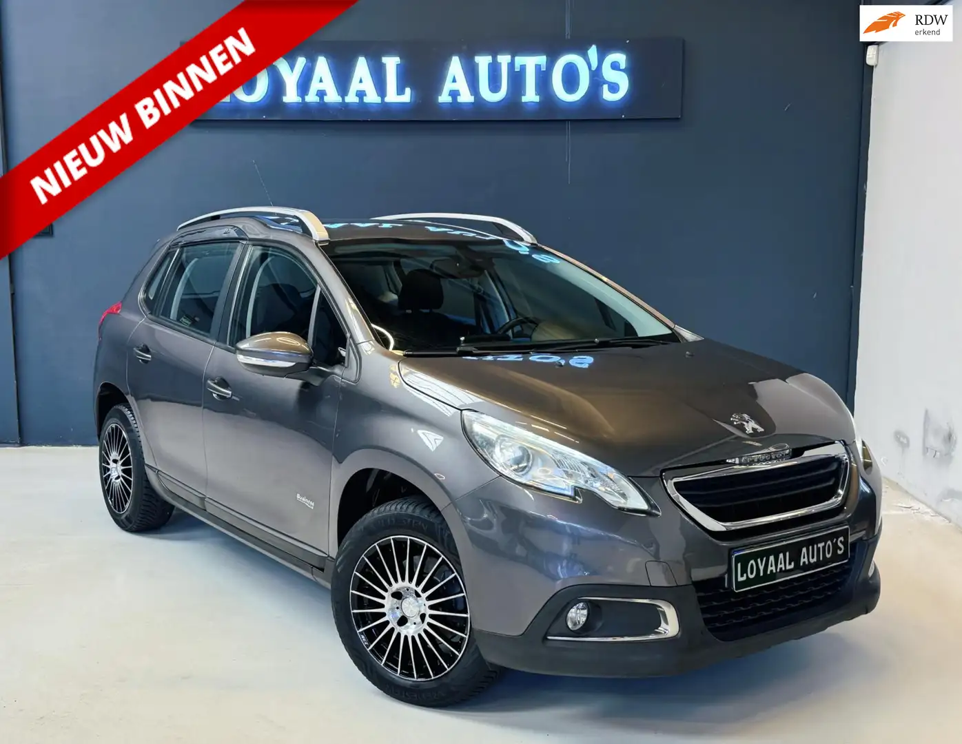 Peugeot 2008 1.6 VTi Blue Lease Executive | NAVI | AIRCO | CRUI Grijs - 1