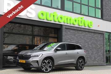 1.2 E-Tech full hybrid 200 iconic | BTW | PANO | A