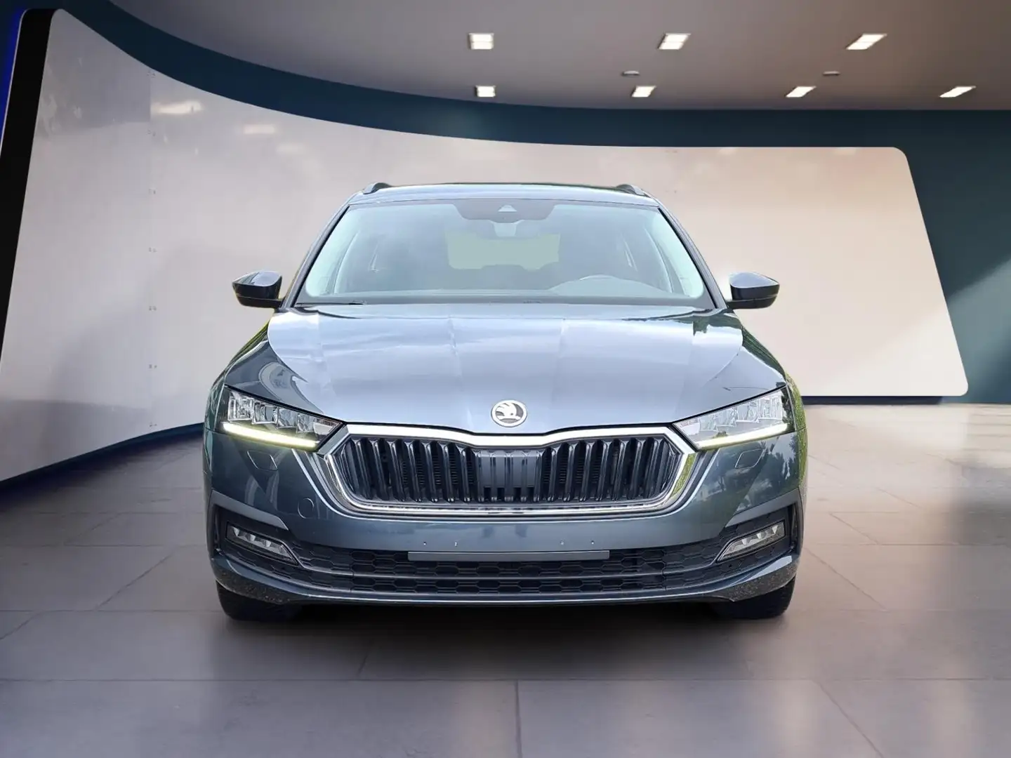 Skoda Octavia Combi 1.5 TSI Ambition Navi LED DAB ACC Grau - 2
