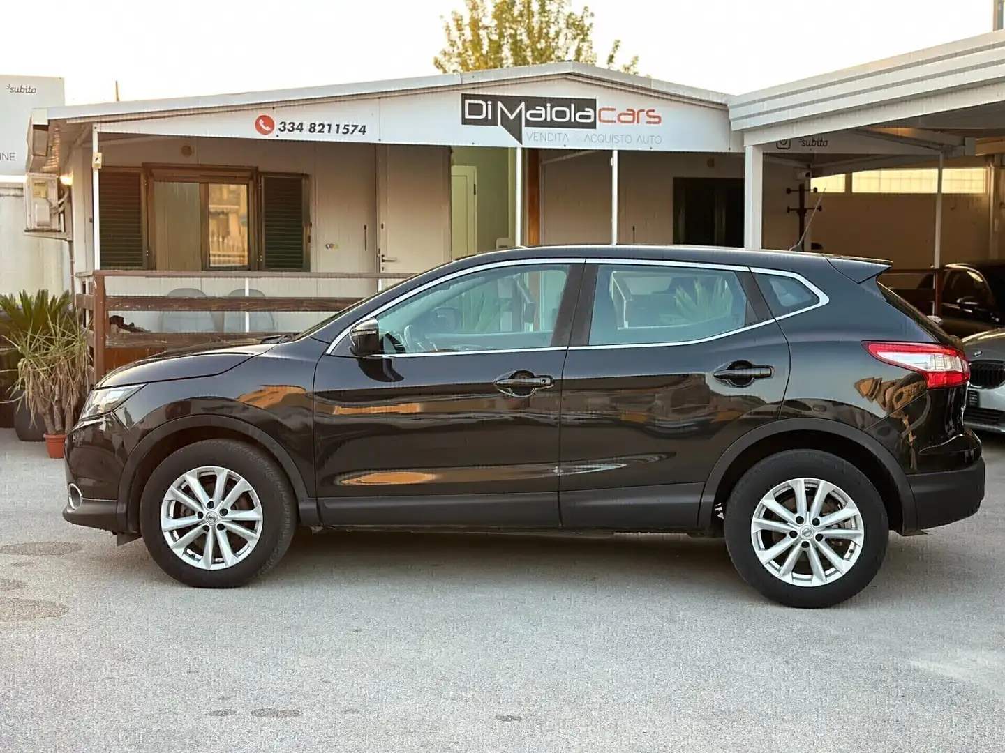 Nissan Qashqai 1.5 dCi Acenta Schwarz - 2
