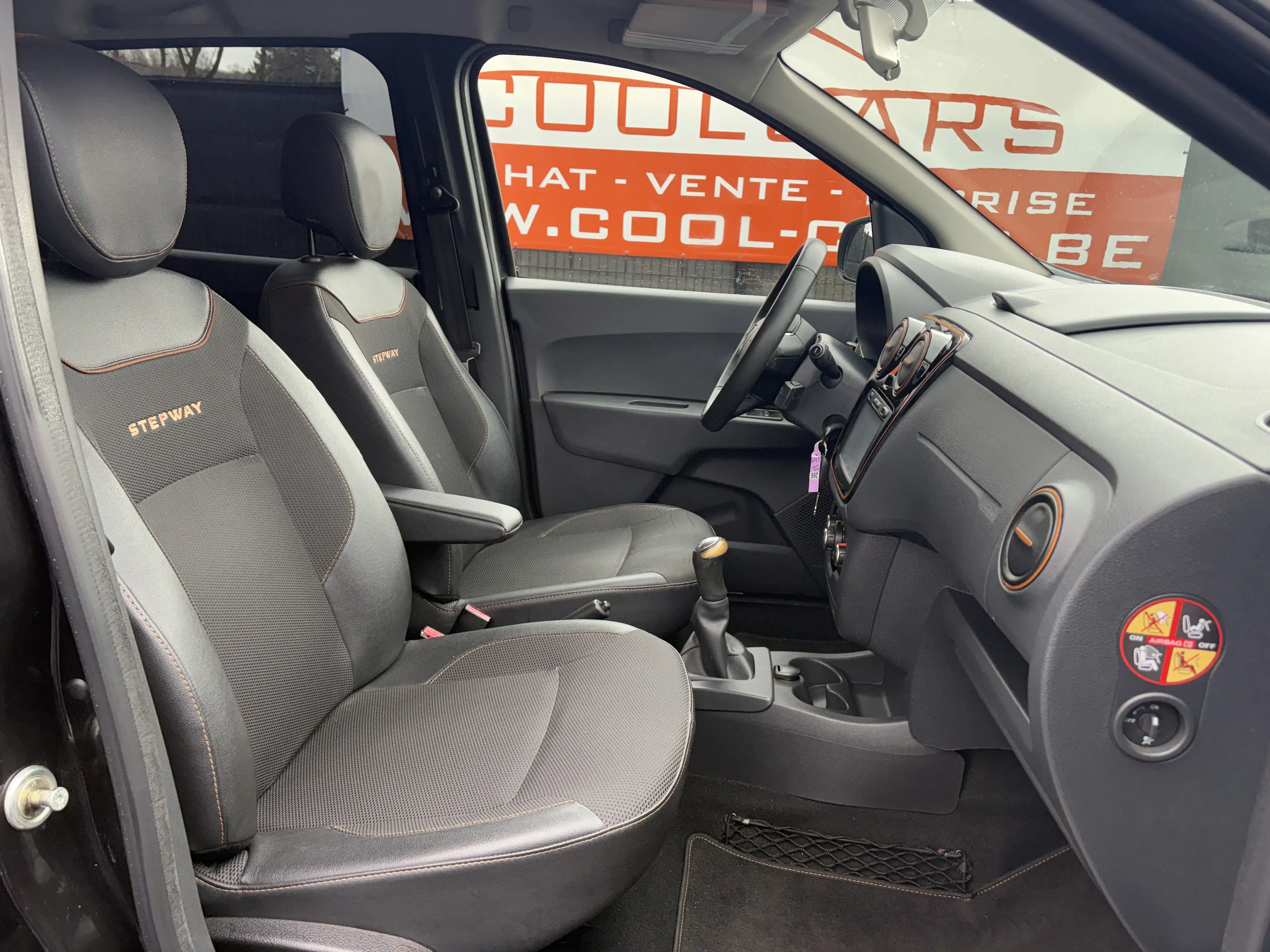 Dacia Lodgy Stepway 1.2 TCe Explorer 7pl - EU6 - GARANTIE 1AN — photo 13