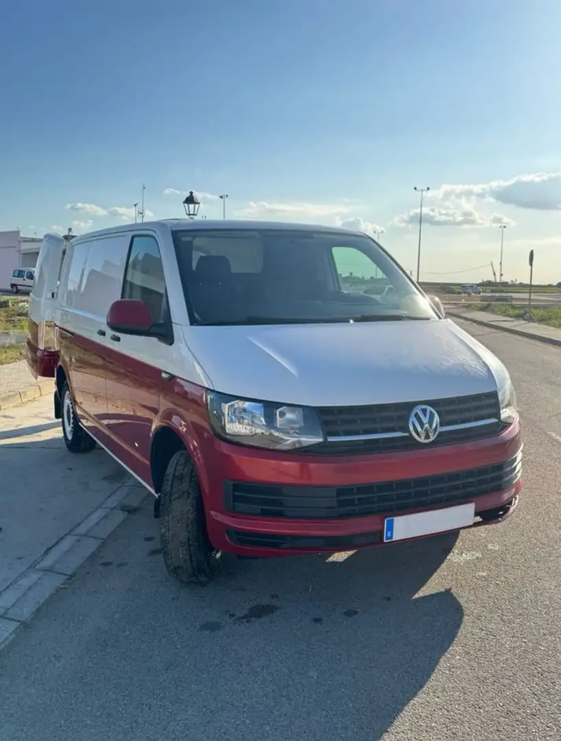 Volkswagen T6 Transporter - 1
