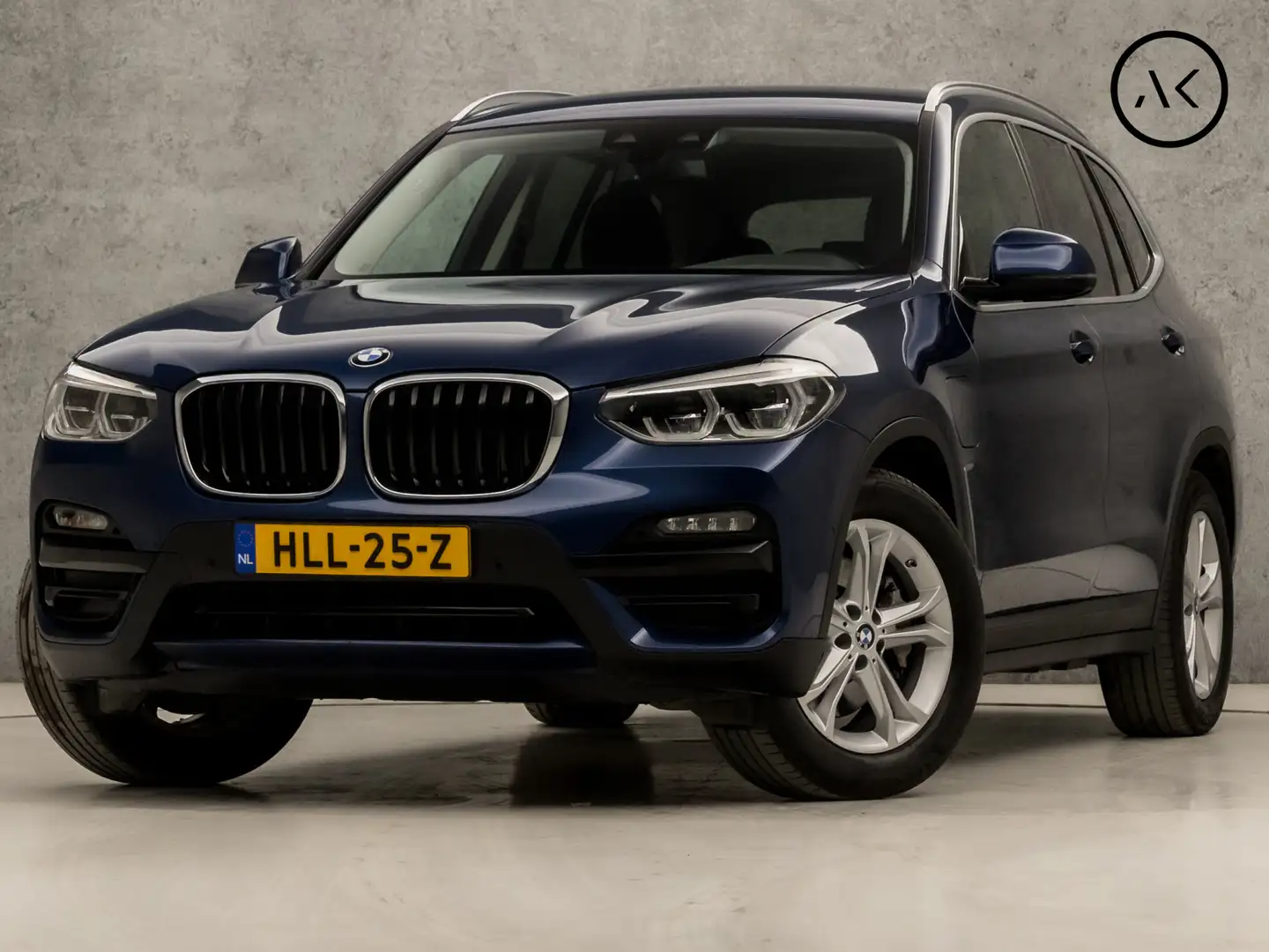 BMW X3 xDrive30e Sportline 293Pk Automaat (GROOT NAVI, M Blauw - 1