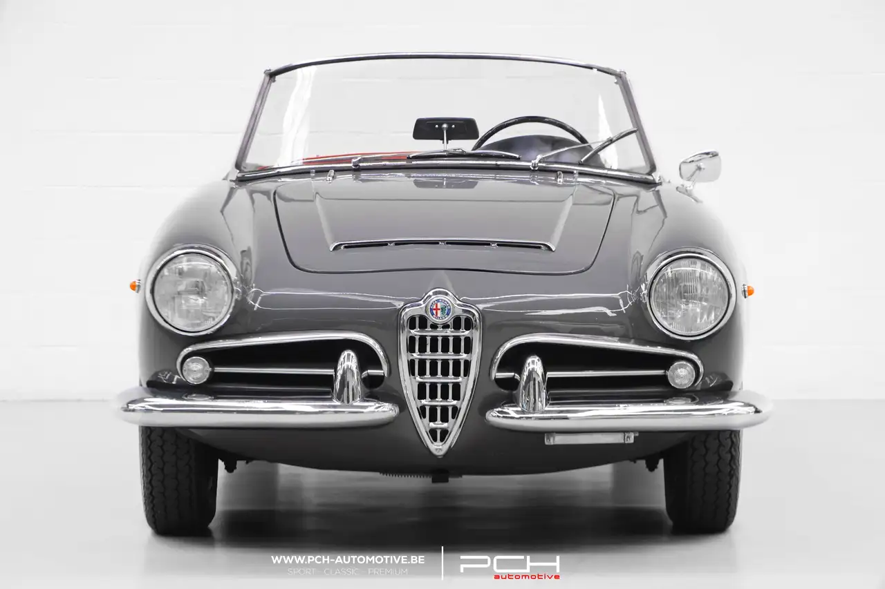 Alfa Romeo Giulia Spider 1600 - Matching Numbers ! -, foto 6