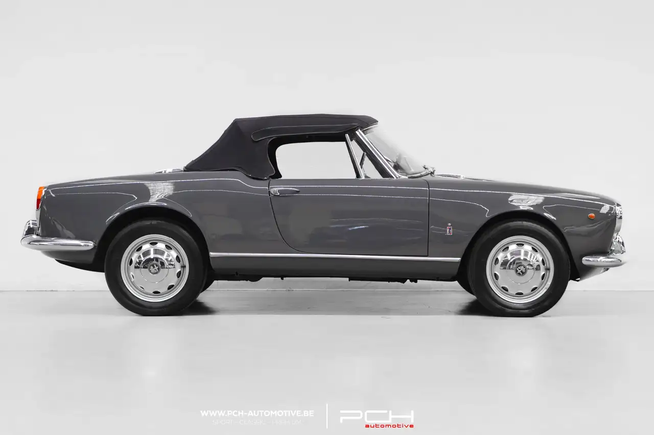 Alfa Romeo Giulia Spider 1600 - Matching Numbers ! -, foto 4