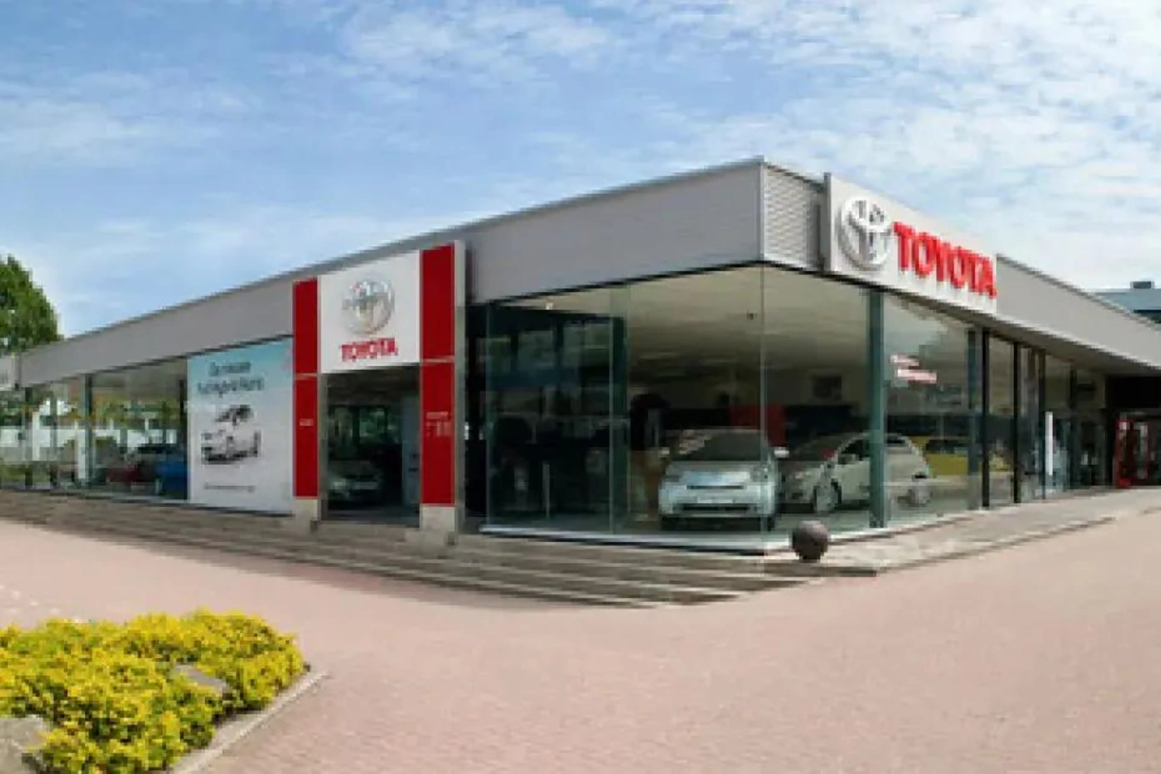 Toyota Aygo 1.0 VVT-i x-cite / Airco / Zwarte Velgen / Cruise — photo 2