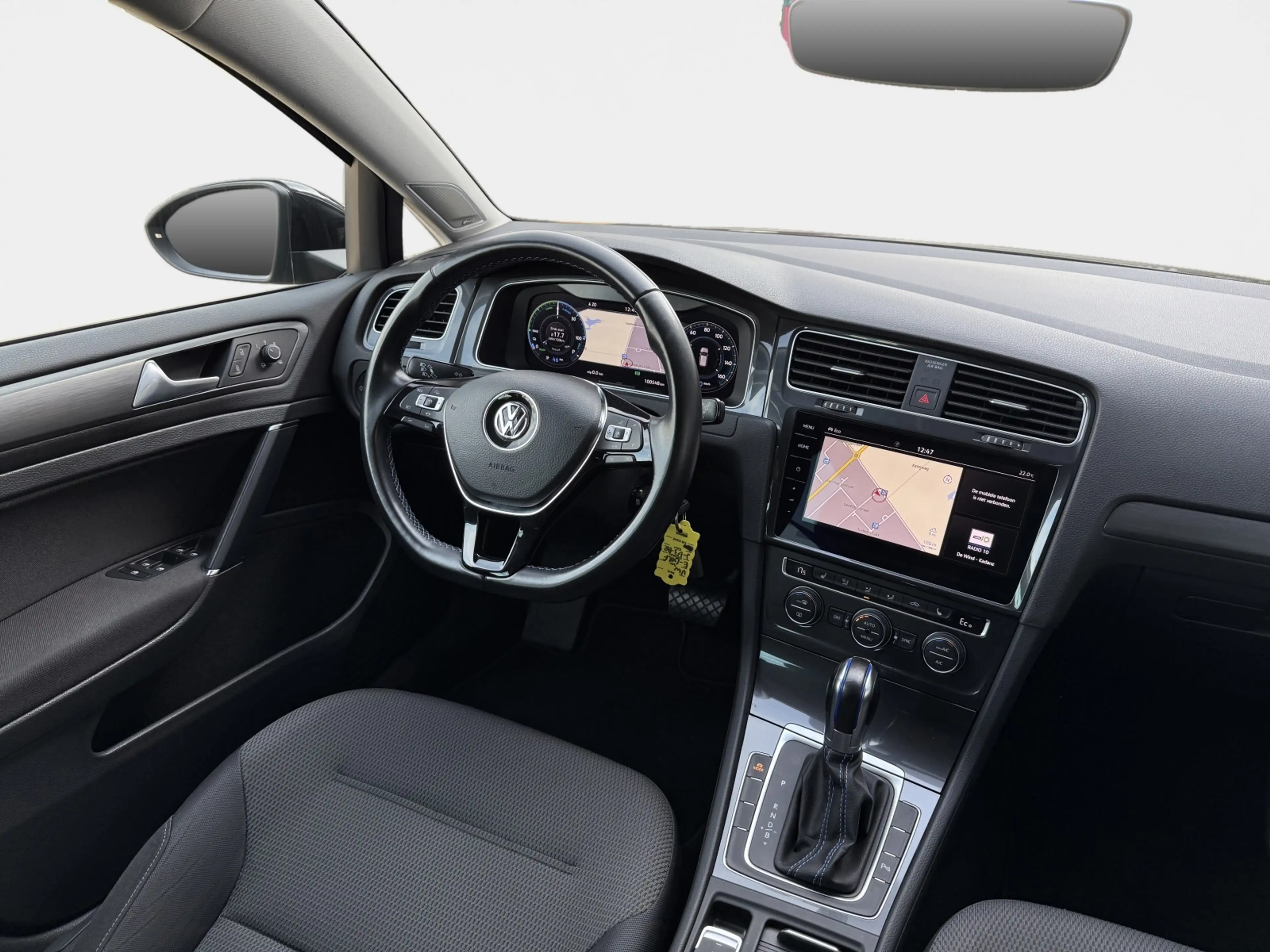 Volkswagen e-Golf E-DITION Warmtepomp / Virtual / Dealer Onderhouden — photo 11