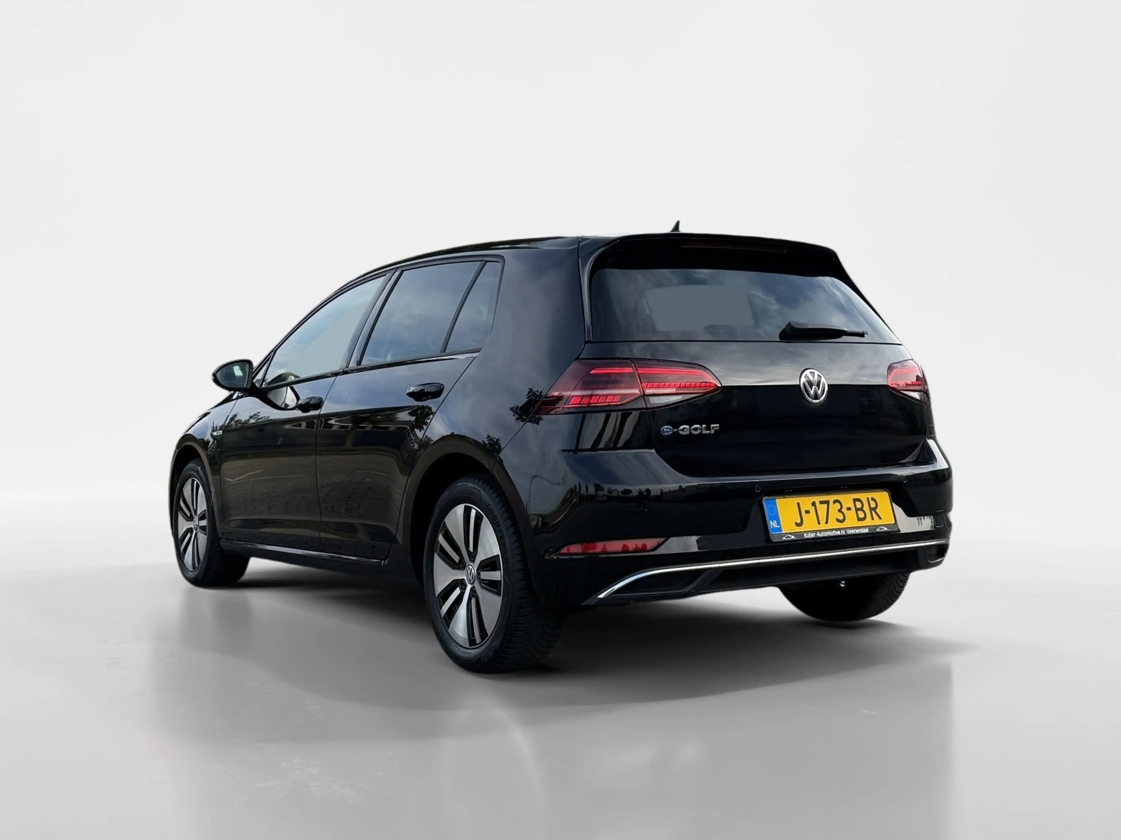 Volkswagen e-Golf E-DITION Warmtepomp / Virtual / Dealer Onderhouden — photo 3