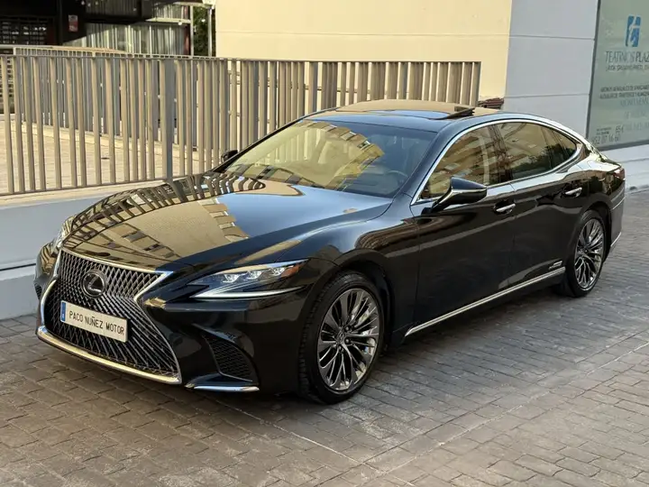 Lexus LS 2018, foto 15